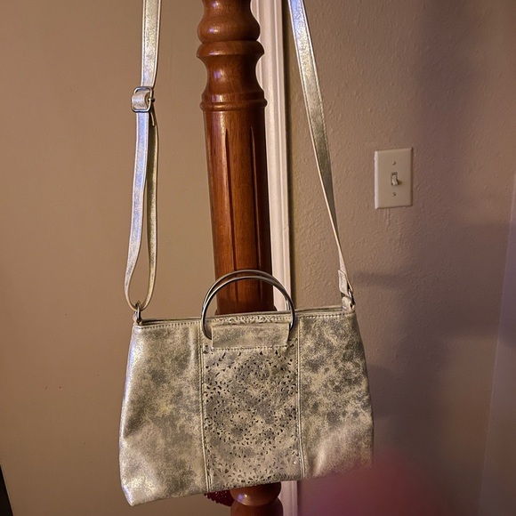 Elegant Silver Handbag Dressup Casual Fun Matches most outfits - Picture 1 of 5